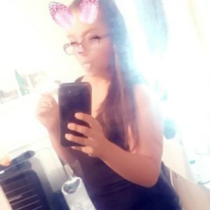 Meet your Posher, Lacey